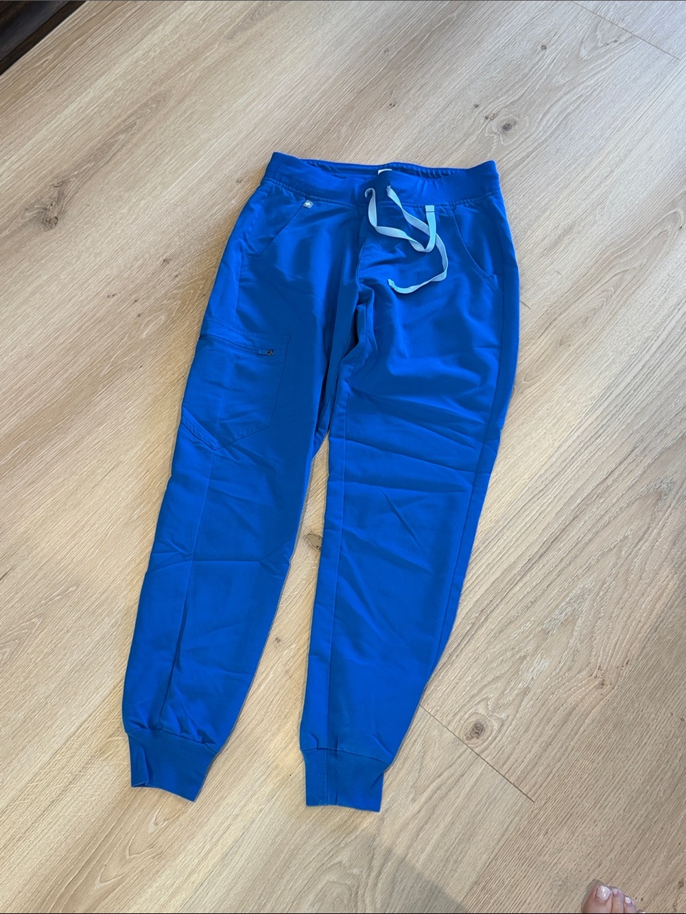 Figs Women’s Small royal blue Jogger Pants with Drawstring